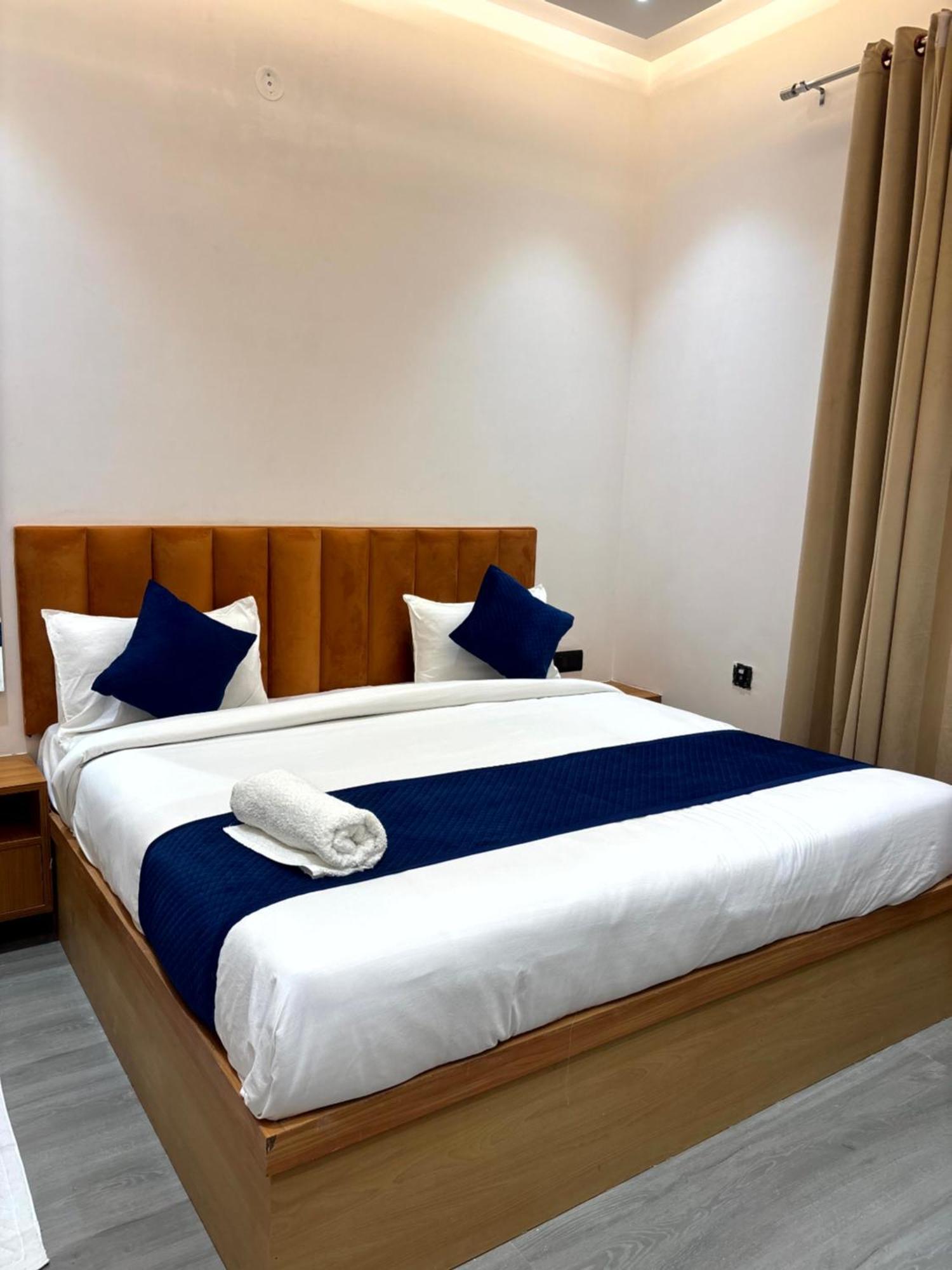 Hotel Taj Way By Jyoti Villa Agra  Luaran gambar