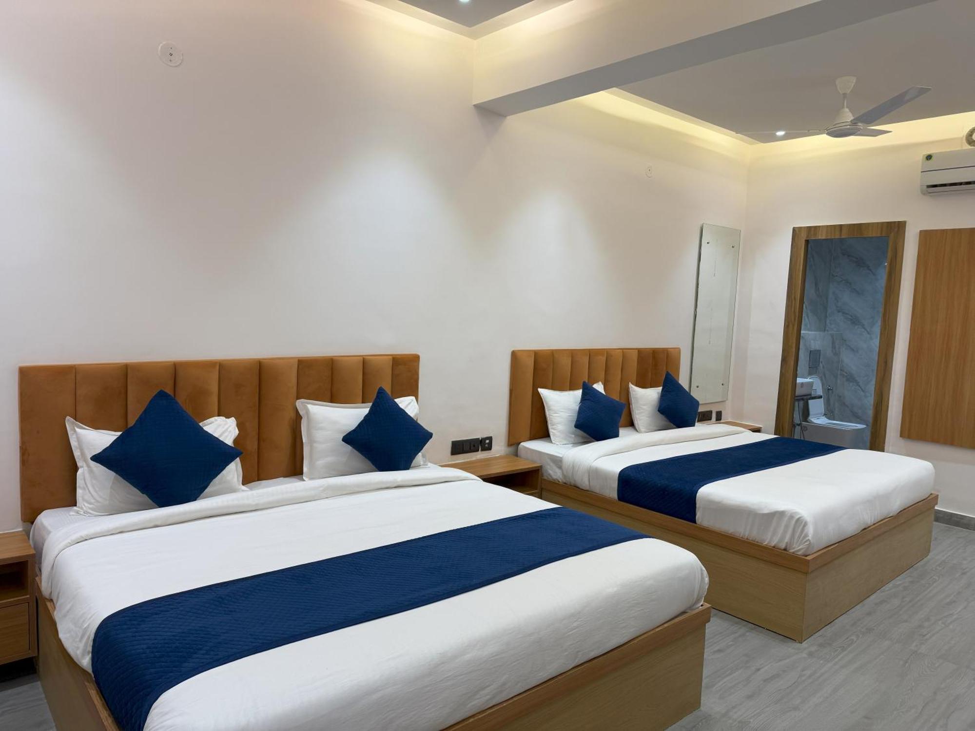 Hotel Taj Way By Jyoti Villa Agra  Luaran gambar