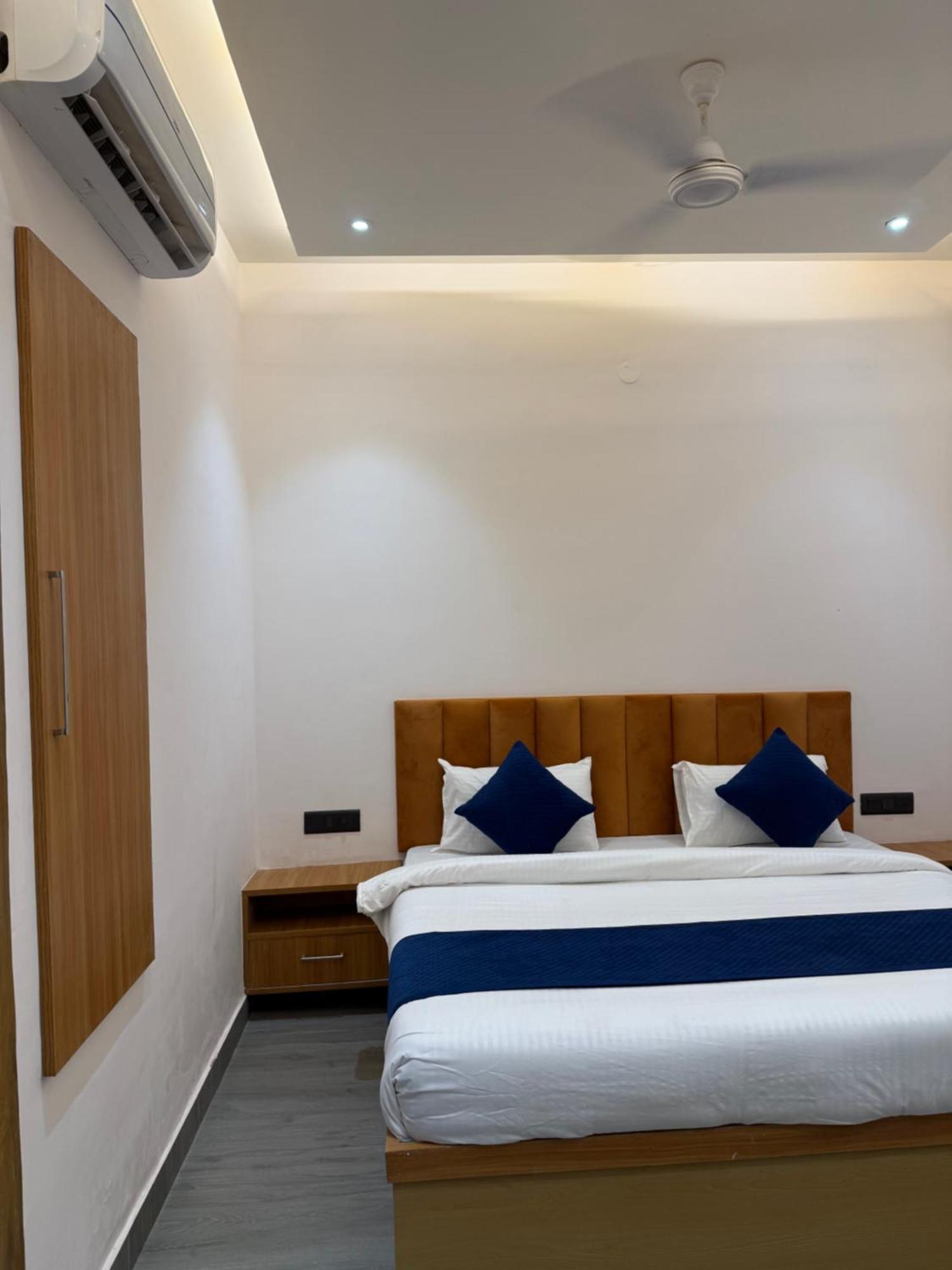 Hotel Taj Way By Jyoti Villa Agra  Luaran gambar